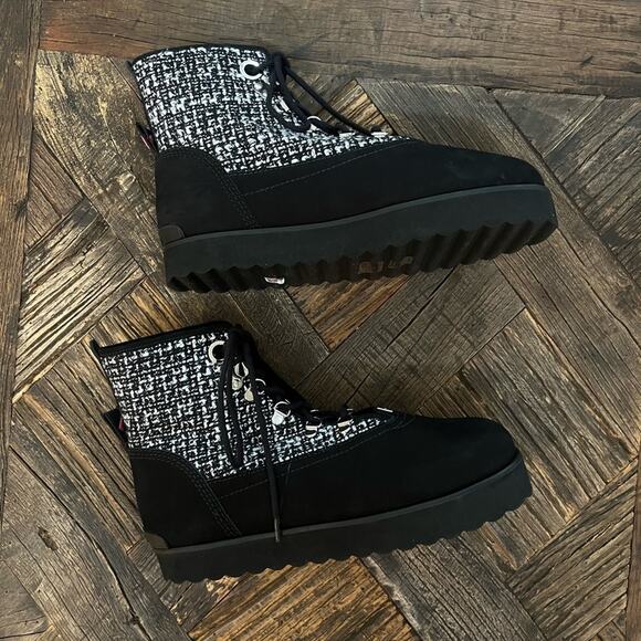 NWOT Women’s Larroude Vail Ankle Platform Boots – Sz 9 - Picture 9 of 13